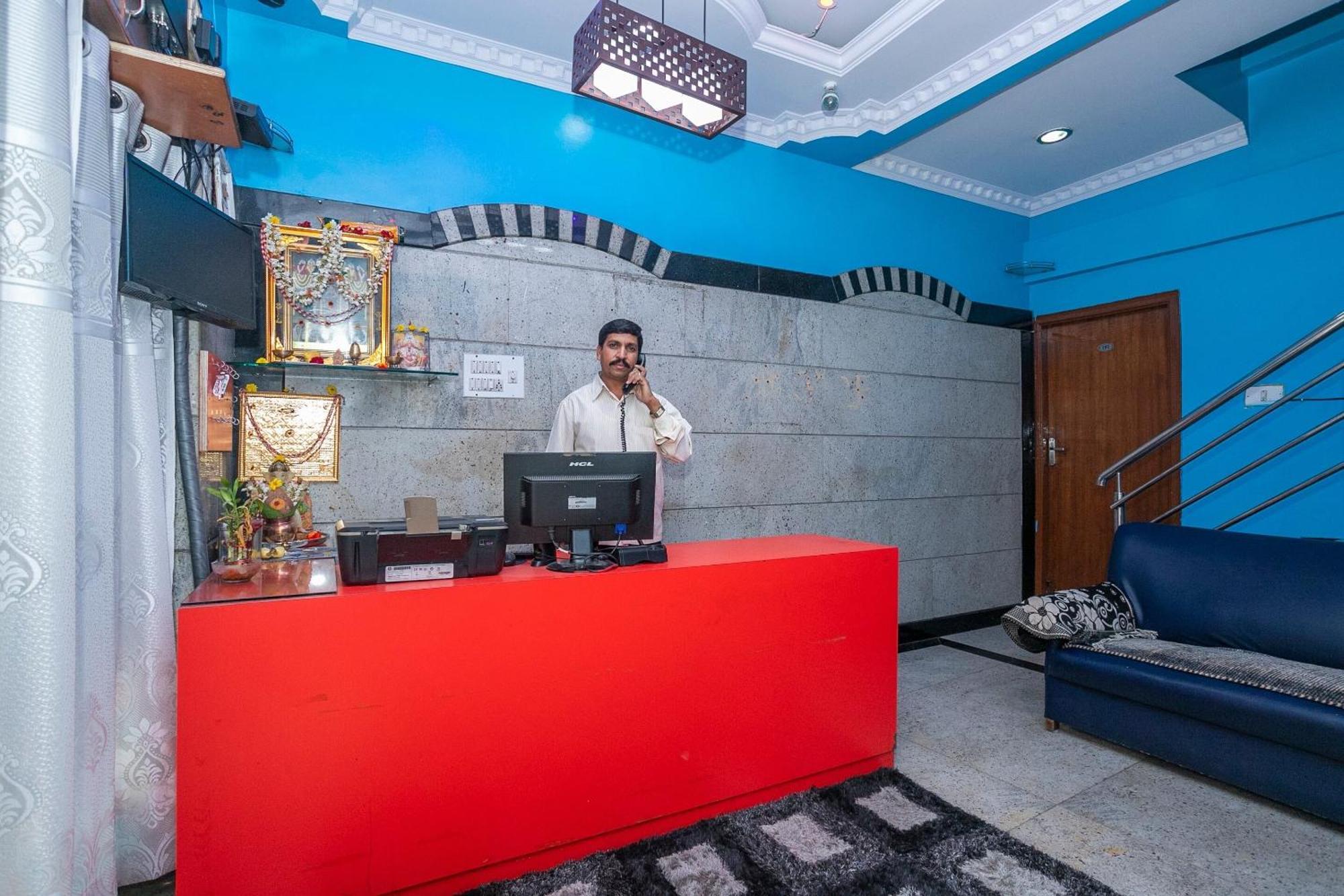 فندق أو واي أو 26900 رويال إن بنغالور المظهر الخارجي الصورة